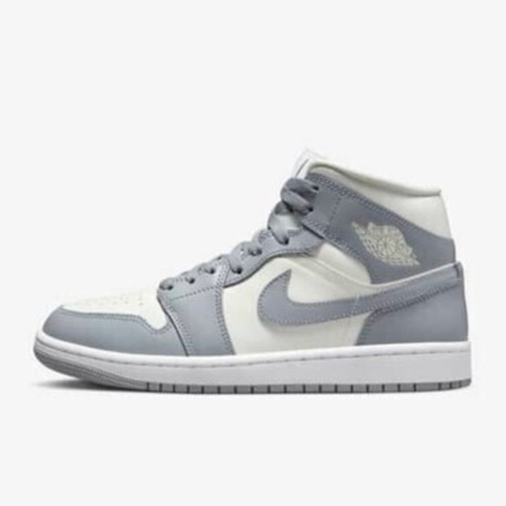 Nike Air Jordan 1 Mid Women’s Size 8-5 Gray/White Sneakers Athletic Shoes